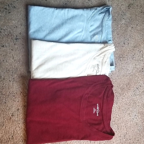 Eddie Bauer t-shirts (3 count) - Picture 2 of 8